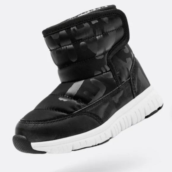 Hobibear Other - New! Hobibear toddler black snow boots for boys girls winter warm outdoor 8.5